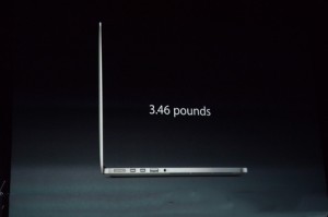 macbook-pro-3.46 pounds weight